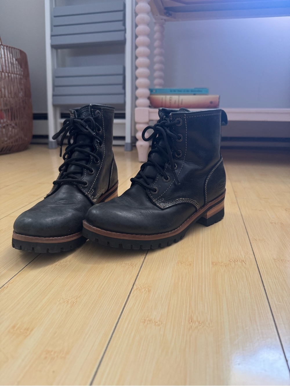 Women’s Black Leather Lace-Up Combat Boots, Sketchers size 7.5